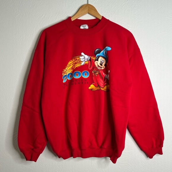 Vintage Disney Cast Member Fantasia Red Sweatshirt Pullover Cotton Blend Size L - Picture 1 of 14